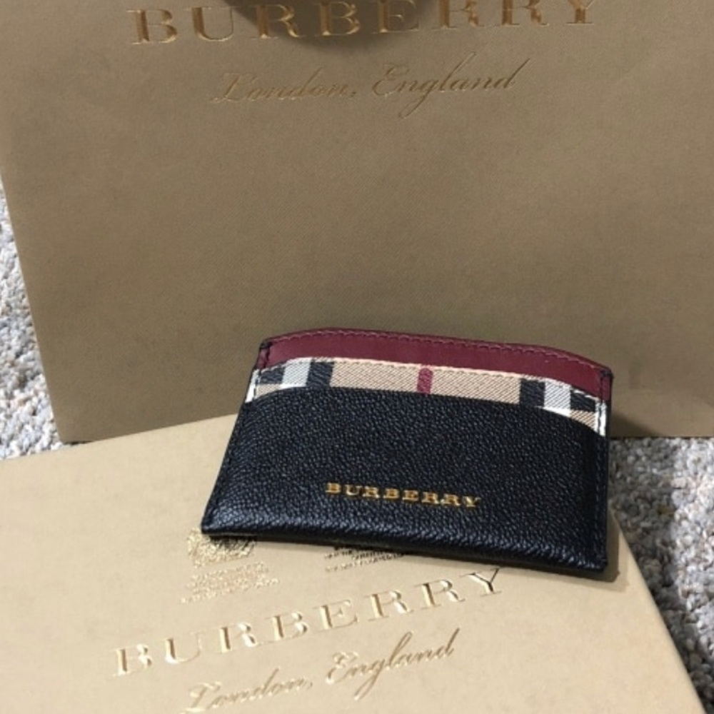 Burberry Card Case